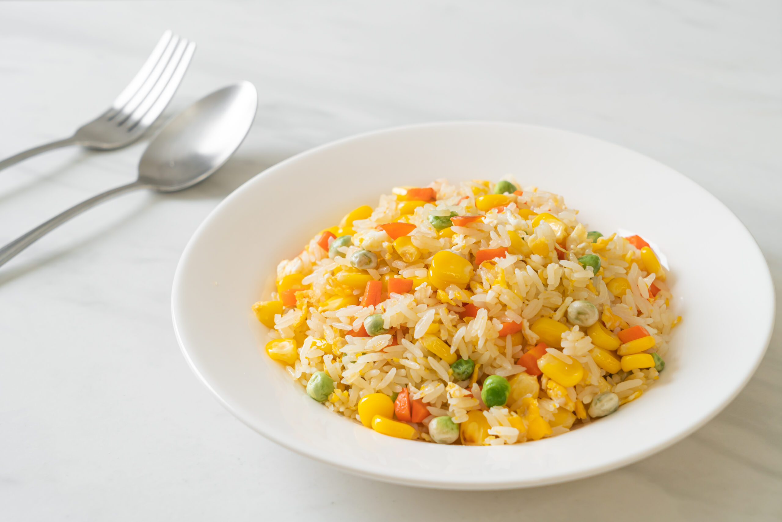Homemade,Fried,Rice,With,Mixed,Vegetable,(carrot,,Green,Bean,Peas,